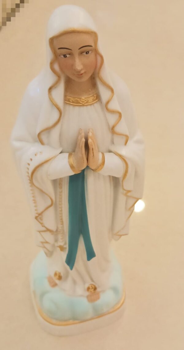 Statue of a lady of Lourdes - Image 3