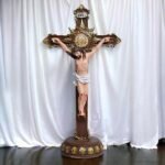 Resin Holy Cross Jesus Christ Idol for Home, Living Room, Prayer Room, Gifting and Decoration, Multicolor 3.5 x 6 x 12 Inch